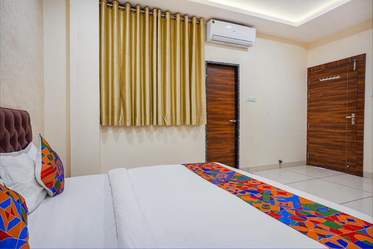 Fabhotel Sukh Vilas Indore Exterior foto
